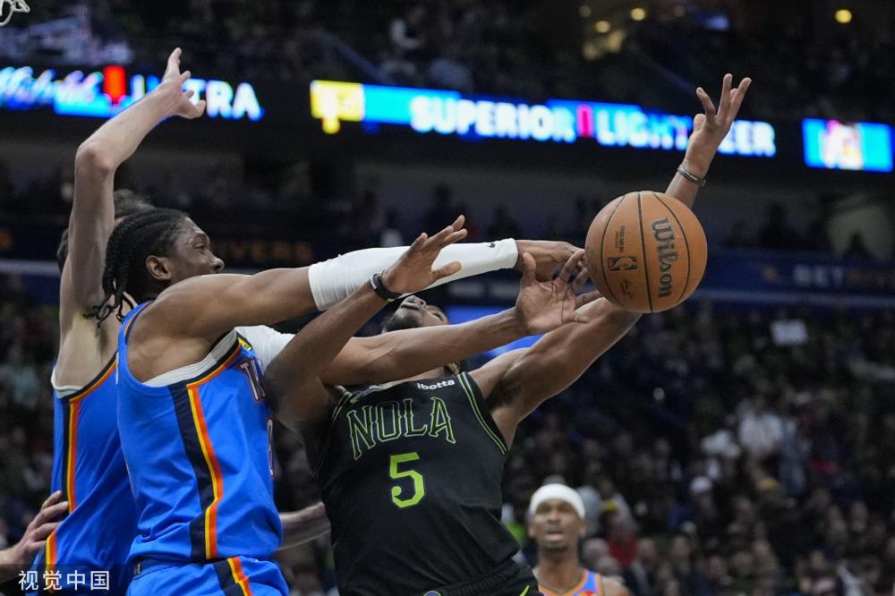 偏向正手位 偏向正手位