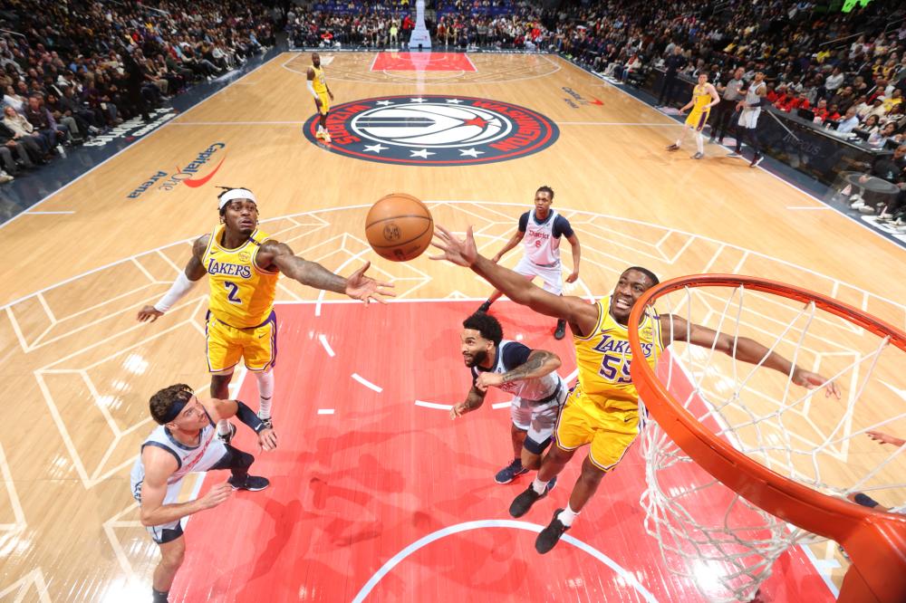 在这条蜿蜒 在这条蜿蜒