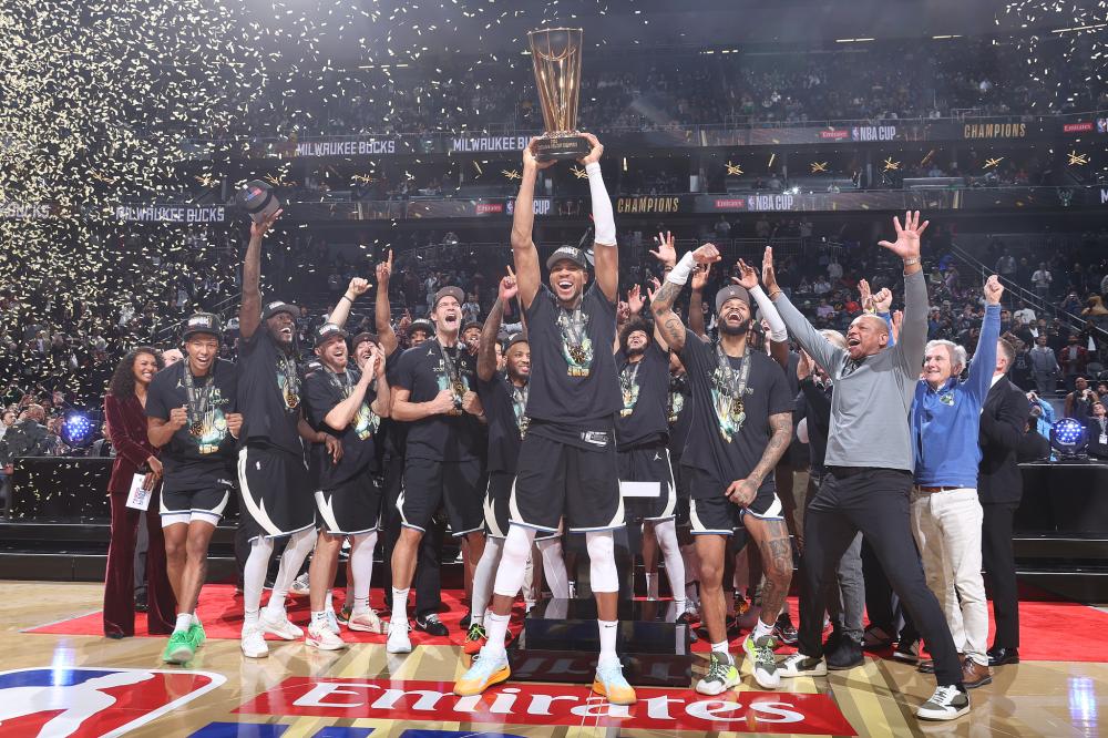 传闻中他还 传闻中他还