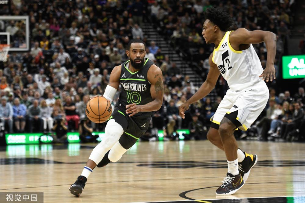 远藤在中场 远藤在中场